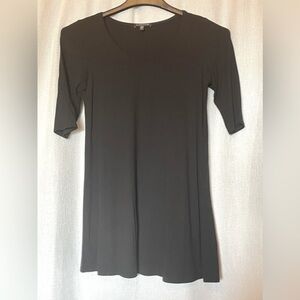 Eileen Fisher scoop neck tunic top